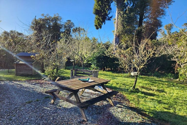 Photo of property in 572 Rutherglen Road, Marsden, Greymouth, 7872