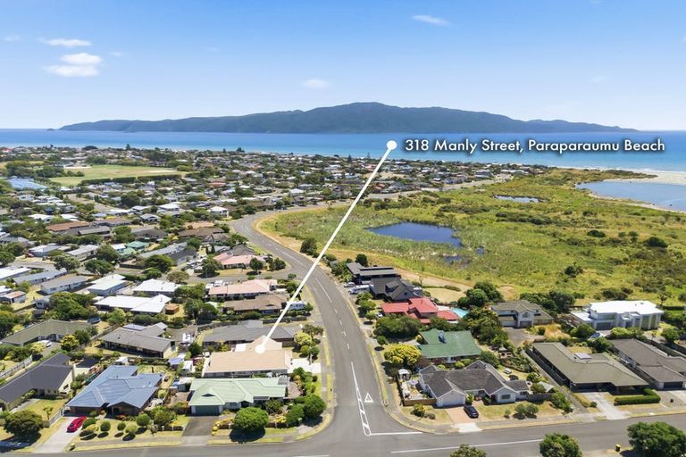 Photo of property in 318 Manly Street, Paraparaumu Beach, Paraparaumu, 5032