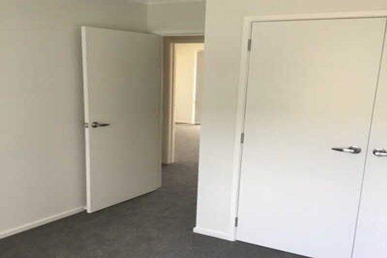 Photo of property in 15 Parton Road, Pukekohe, 2120