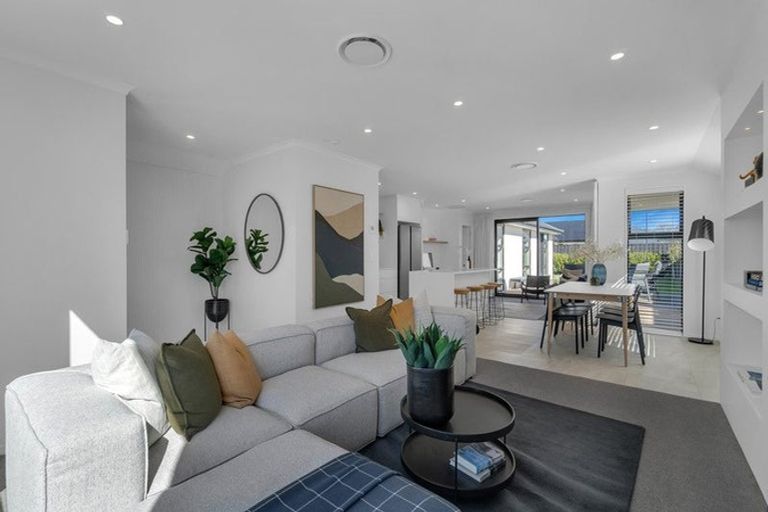 Photo of property in 15 Homestead Drive, Rangiora, 7400