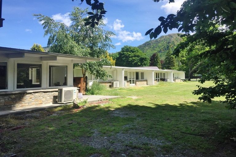 Photo of property in 65 Arrowtn-lke Hayes Road, Lake Hayes, Queenstown, 9371