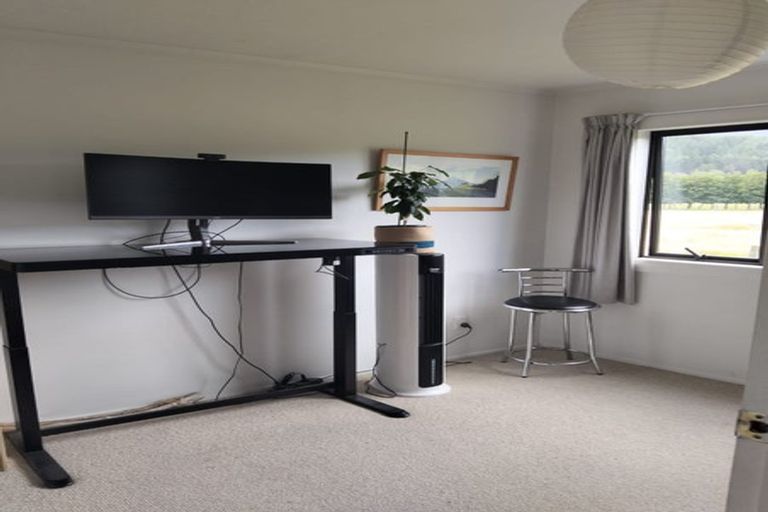 Photo of property in 132 Peach Island Road, Brooklyn, Motueka, 7196