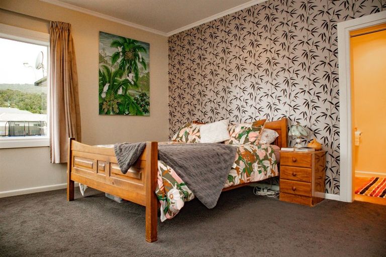 Photo of property in 95 Marlborough Street, Greymouth, 7805