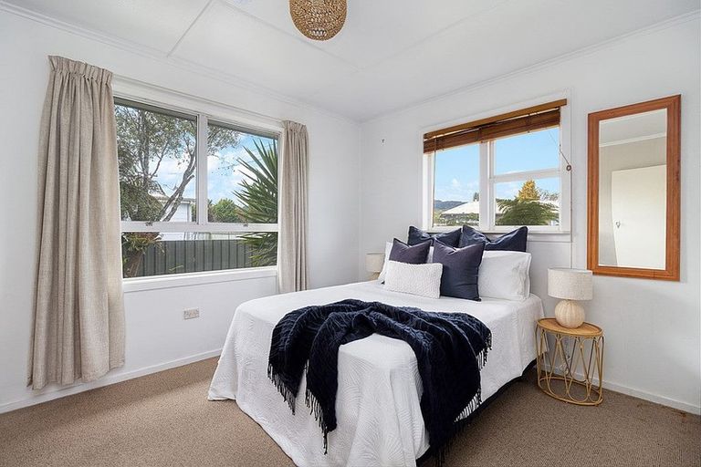 Photo of property in 21a Charles Road, Hannahs Bay, Rotorua, 3010