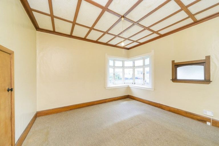 Photo of property in 11 Rosalie Terrace, Kelvin Grove, Palmerston North, 4414