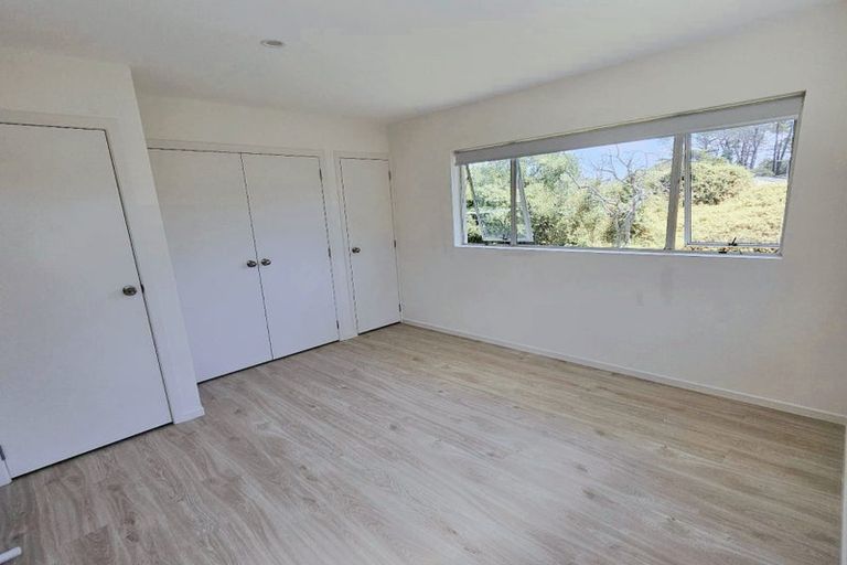 Photo of property in 69a Farquhar Road, Glendene, Auckland, 0602