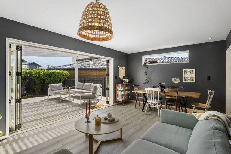 Photo of property in 10 Lee Street, Mount Maunganui, 3116