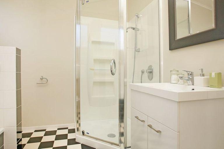 Photo of property in 1/29 Parkvale Road, Karori, Wellington, 6012