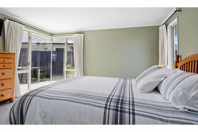 Photo of property in 9 Becmead Drive, Harewood, Christchurch, 8051