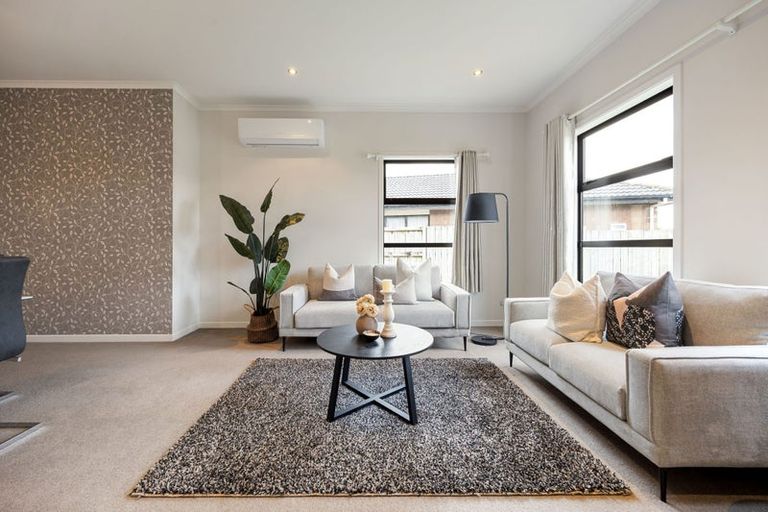 Photo of property in 19 Piwakawaka Court, Rototuna North, Hamilton, 3210