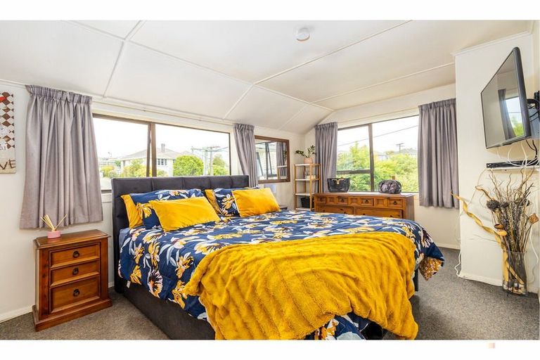 Photo of property in 27 Tweedy Street, Marchwiel, Timaru, 7910