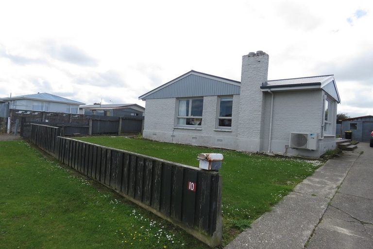 Photo of property in 10 Kilmarnock Avenue, Strathern, Invercargill, 9812