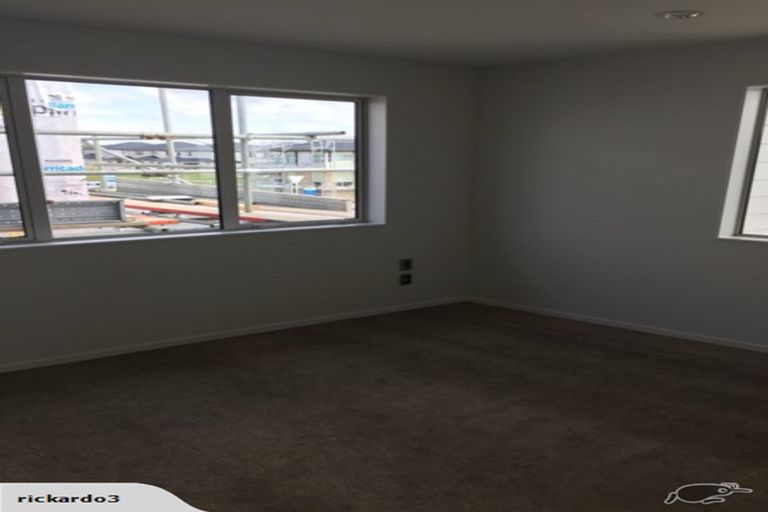 Photo of property in 16 Calcite Avenue, Flat Bush, Auckland, 2019