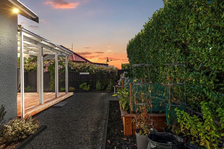 Photo of property in 35a Ayers Street, Rangiora, 7400