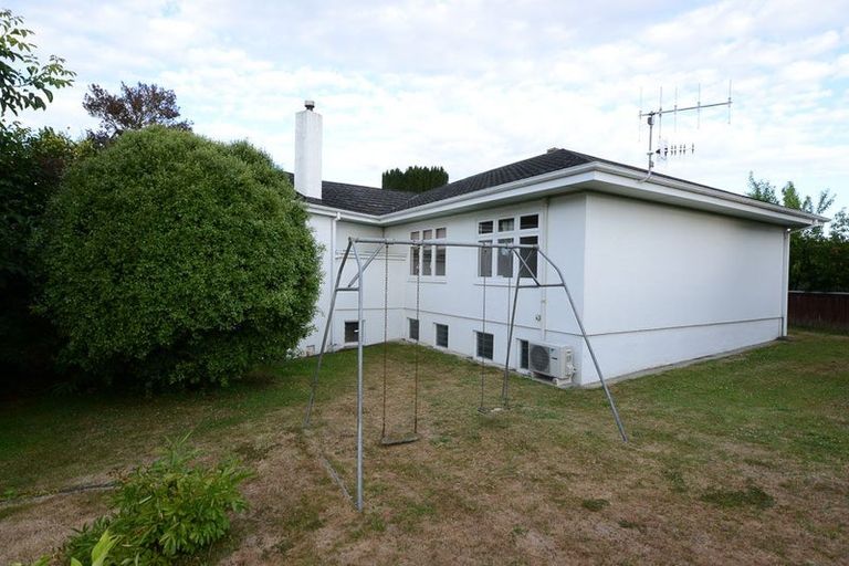 Photo of property in 63 Havelock Road, Havelock North, 4130