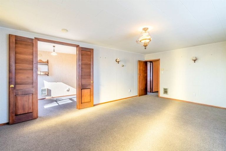 Photo of property in 25 Milford Street, Heidelberg, Invercargill, 9812