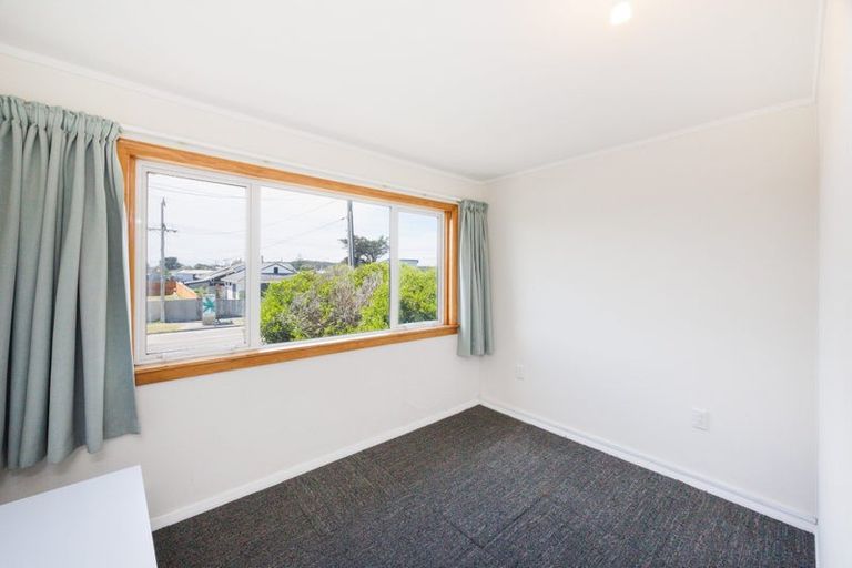Photo of property in 4 Hunia Terrace, Himatangi Beach, Foxton, 4891