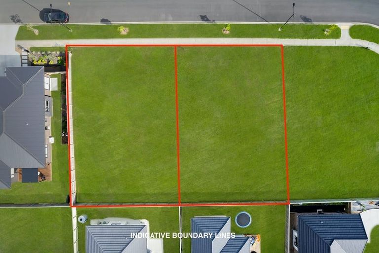 Photo of property in 14 Booker Drive, Tuakau, 2121