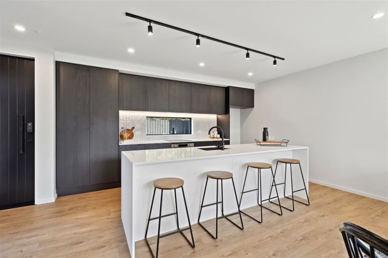 Photo of property in 2/29 Browning Street, Sydenham, Christchurch, 8023