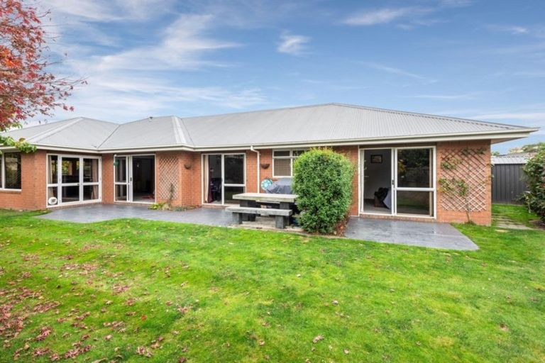 Photo of property in 12 Lexington Place, Shirley, Christchurch, 8061