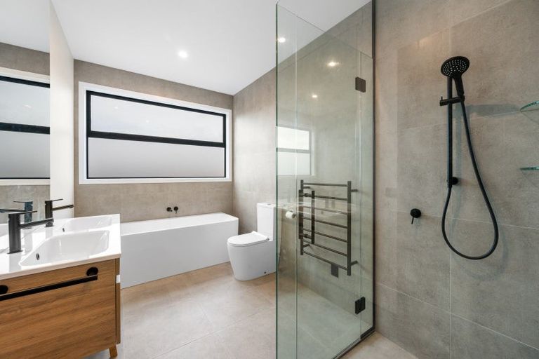 Photo of property in Northlake, 14 Hawkdun Place, Wanaka, 9305