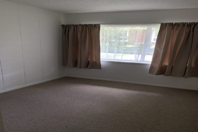 Photo of property in 3/34b Harley Close, Hauraki, Auckland, 0622