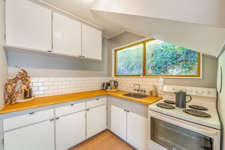 Photo of property in 33b Cleary Street, Waterloo, Lower Hutt, 5011