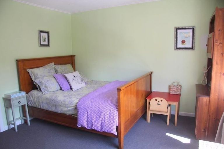 Photo of property in 2 Ferndown Close, Brookfield, Tauranga, 3110