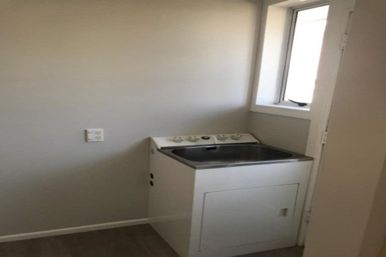 Photo of property in 2/11 Waitahanui Avenue, Taupo, 3330