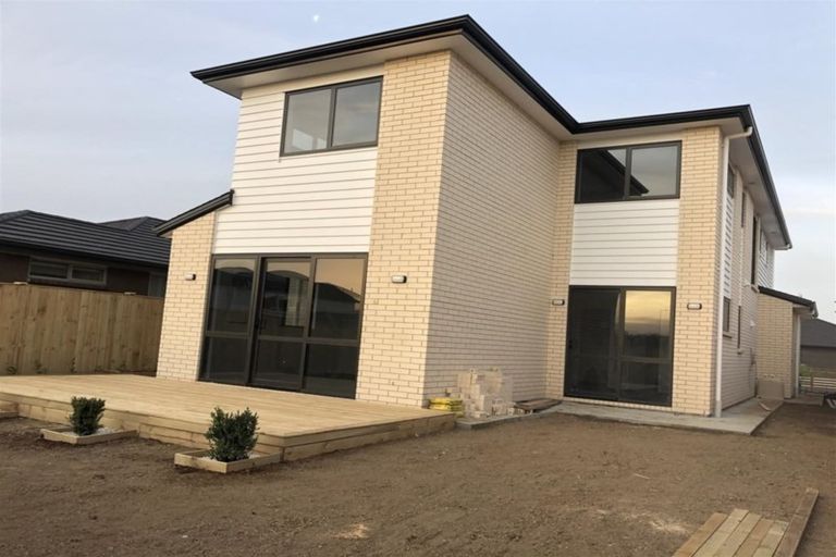 Photo of property in 11 Koropupu Street, Pukekohe, 2120