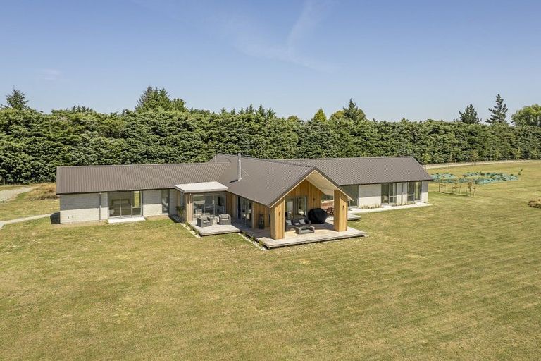 Photo of property in 14 Hayes Road, Kirwee, Christchurch, 7671