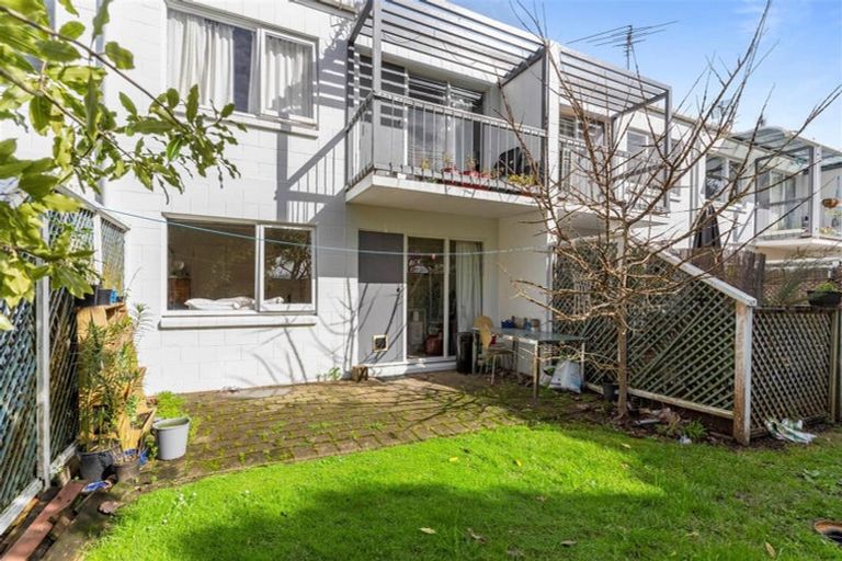 Photo of property in 4/30 Kimberley Road, Epsom, Auckland, 1023