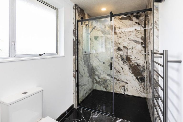 Photo of property in 20b Dunbarton Street, Redwood, Christchurch, 8051