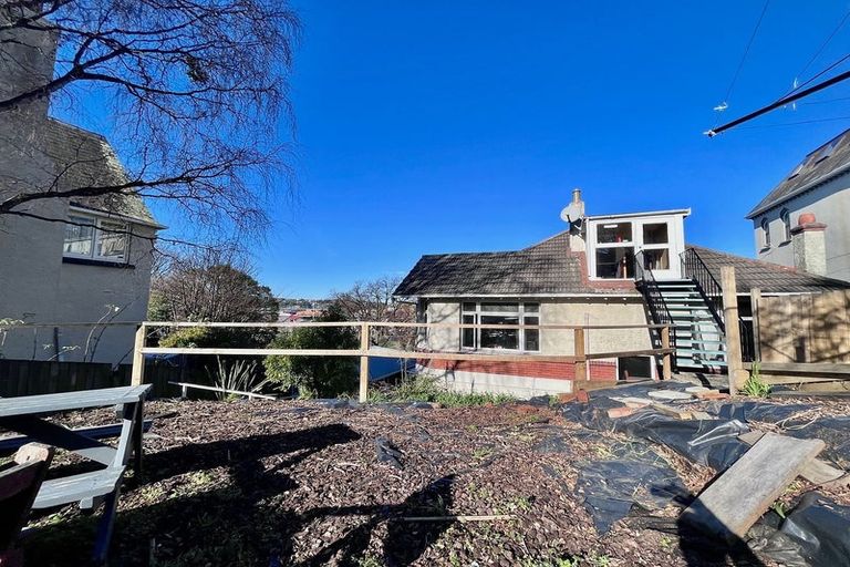 Photo of property in 40 Manor Place, Dunedin Central, Dunedin, 9016