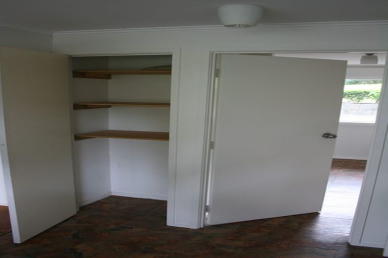 Photo of property in 4 Gerwyn Place, Pakuranga Heights, Auckland, 2010