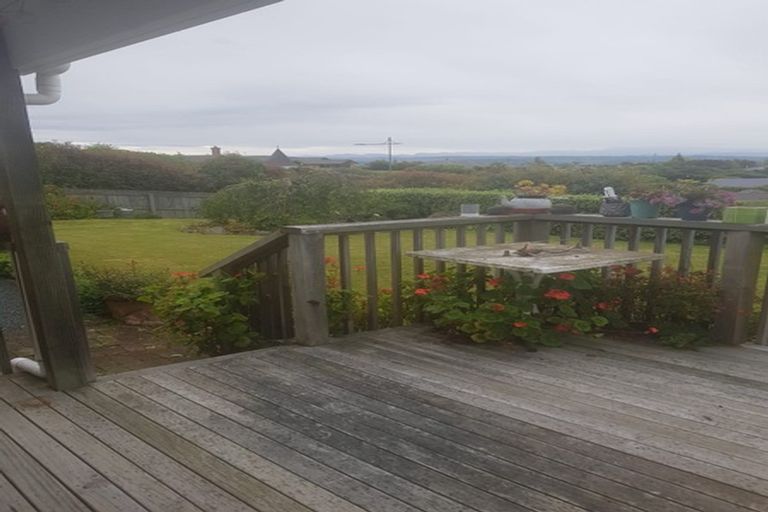 Photo of property in 15 Highfield Grove, Richmond, 7020