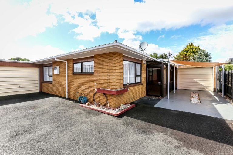 Photo of property in 4/6 Holsworthy Road, Lower Vogeltown, New Plymouth, 4310