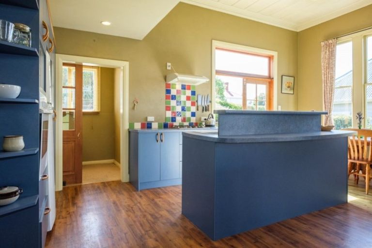 Photo of property in 53 Argyle Street, Mornington, Dunedin, 9011