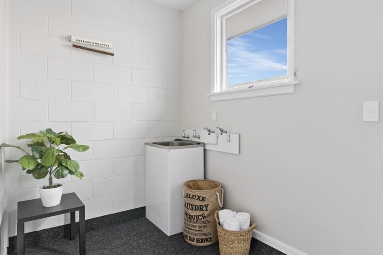 Photo of property in 5b Karaka Place, Somerfield, Christchurch, 8024