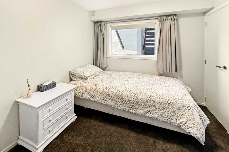 Photo of property in 402/18 Carlton Mill Road, Merivale, Christchurch, 8014