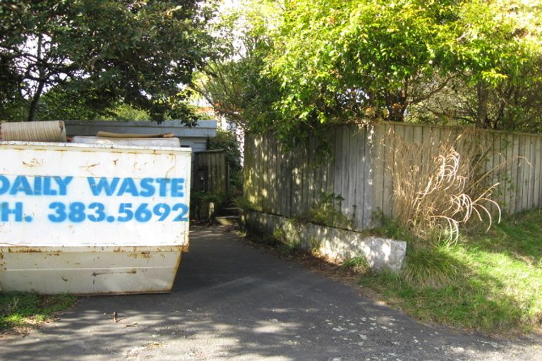 Photo of property in 64 Chamberlain Road, Karori, Wellington, 6012