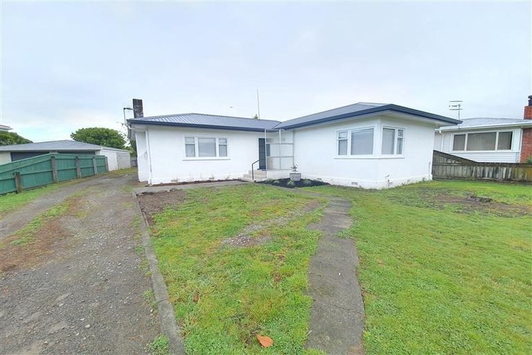 Photo of property in 18 Windsor Street, Terrace End, Palmerston North, 4410
