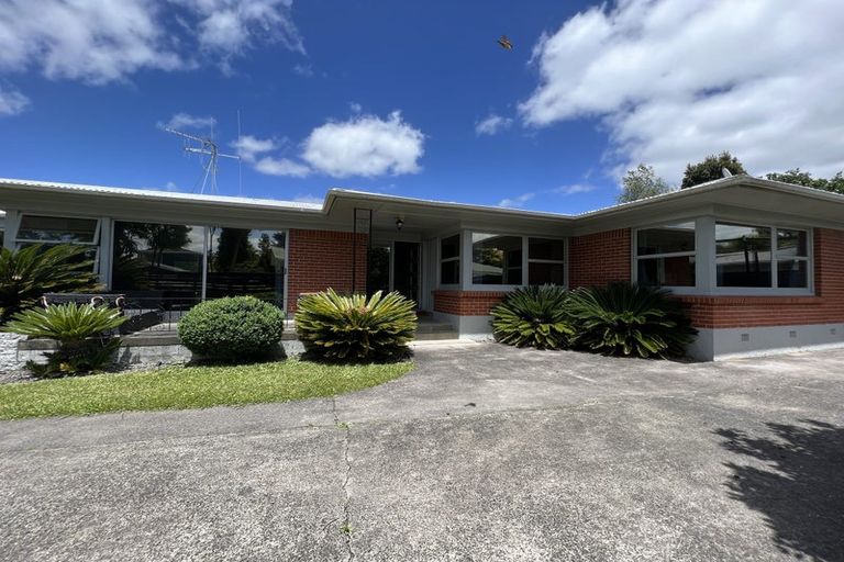 Photo of property in 9 Lynwood Place, Chedworth, Hamilton, 3210