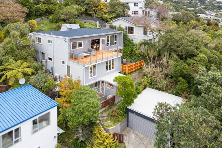 Photo of property in 11 Rutland Way, Wadestown, Wellington, 6012
