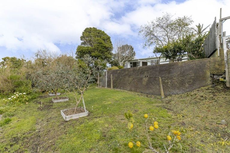 Photo of property in 116 Centennial Avenue, Waitara, 4320