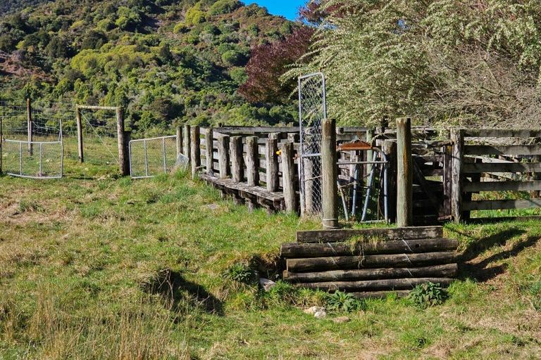 Photo of property in 70 Harvey Road, Marahau, Motueka, 7197