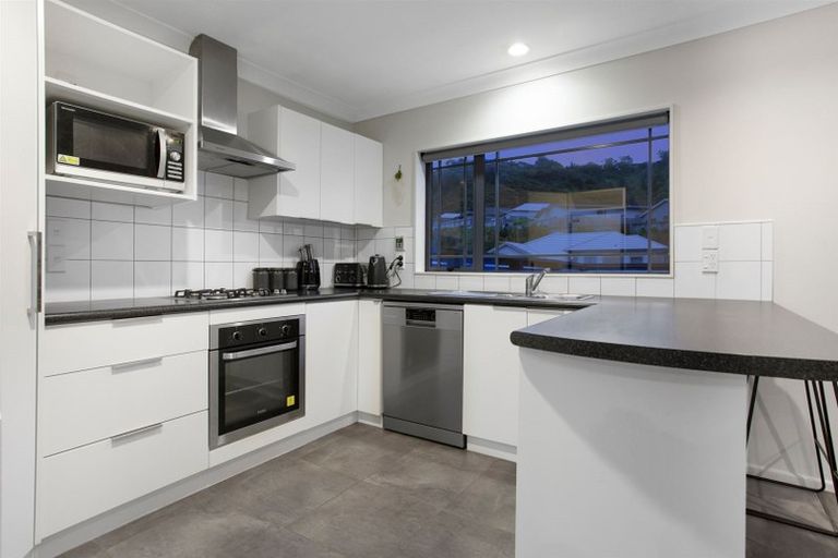 Photo of property in 47 Staithes Drive North, Whitby, Porirua, 5024