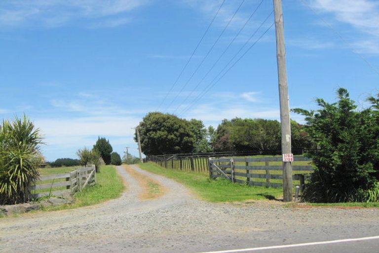Photo of property in 370a Clarks Beach Road, Clarks Beach, Pukekohe, 2679