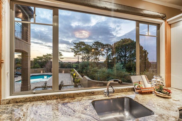 Photo of property in 21 Messenger Road, Stillwater, Silverdale, 0993