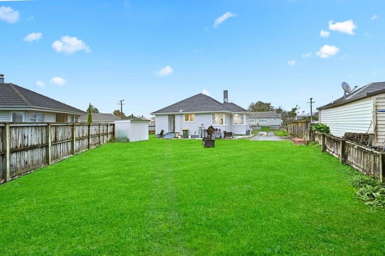 Photo of property in 2 Emerson Place, Enderley, Hamilton, 3214